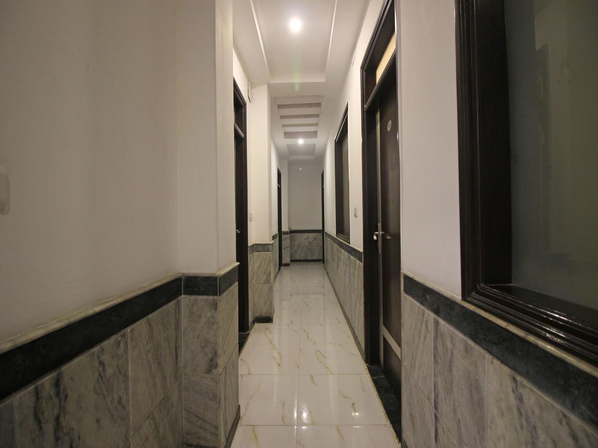Hotel Baba Inn-By Rcg Hotels New Delhi Exteriör bild