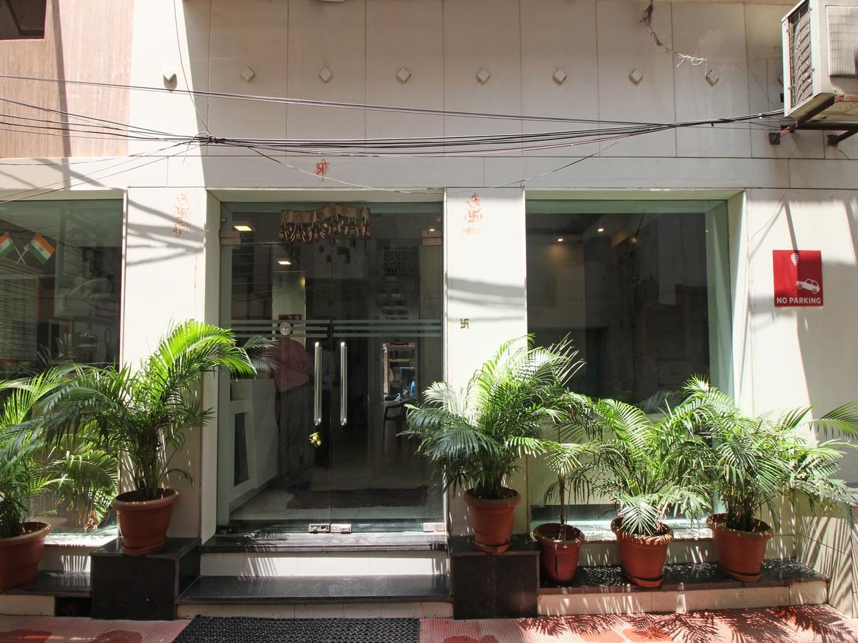 Hotel Baba Inn-By Rcg Hotels New Delhi Exteriör bild