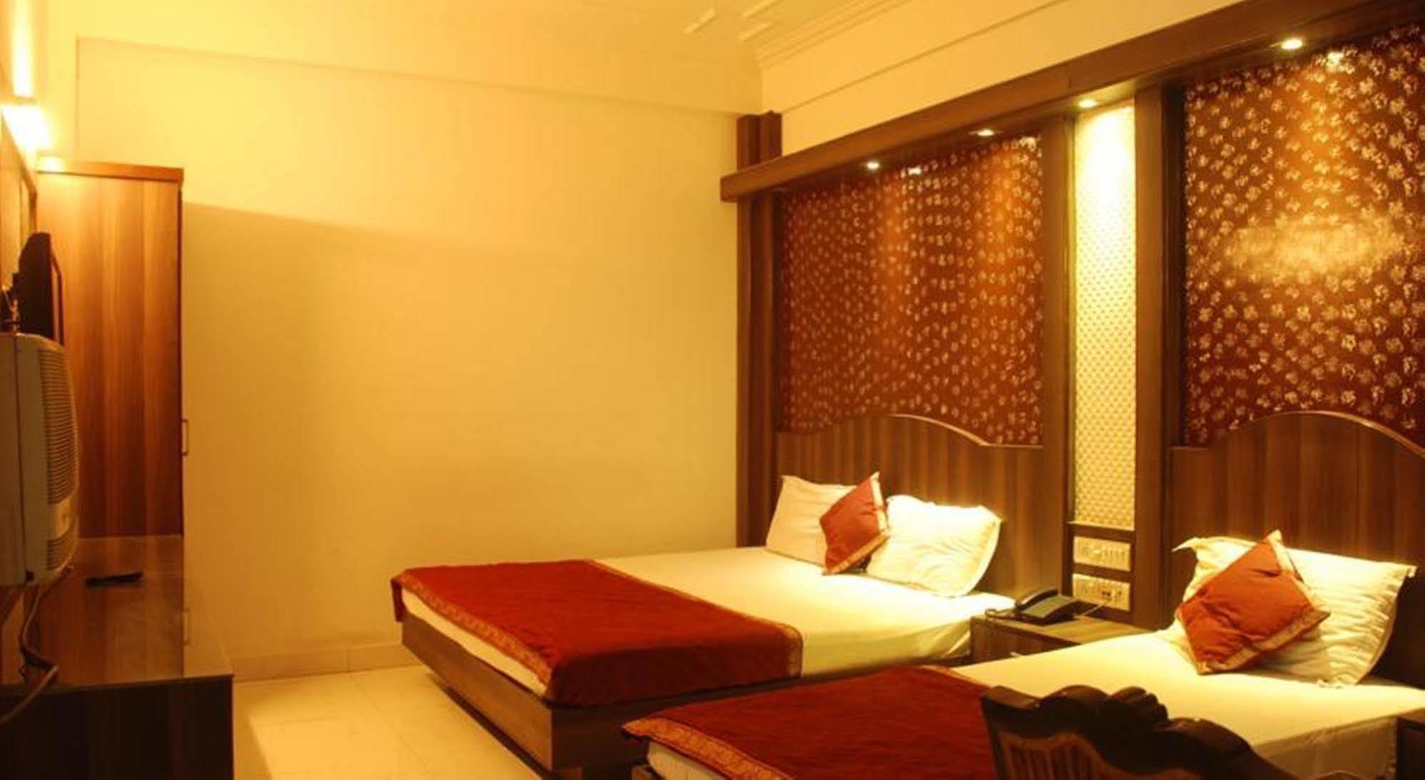 Hotel Baba Inn-By Rcg Hotels New Delhi Exteriör bild