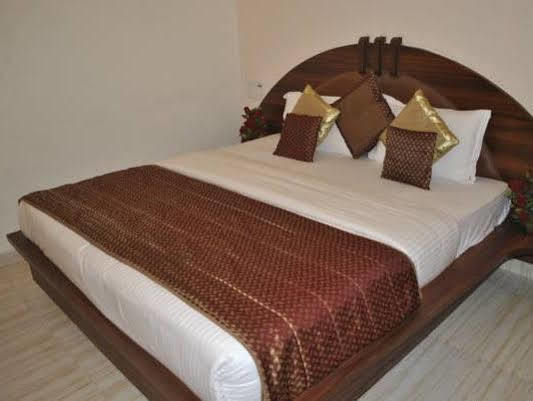 Hotel Baba Inn-By Rcg Hotels New Delhi Exteriör bild